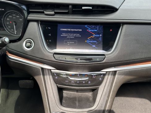 Used 2021 Cadillac XT5 Premium Luxury FWD image 33