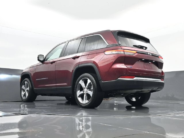 Used 2023 Jeep Grand Cherokee 4WD 4xe image 27