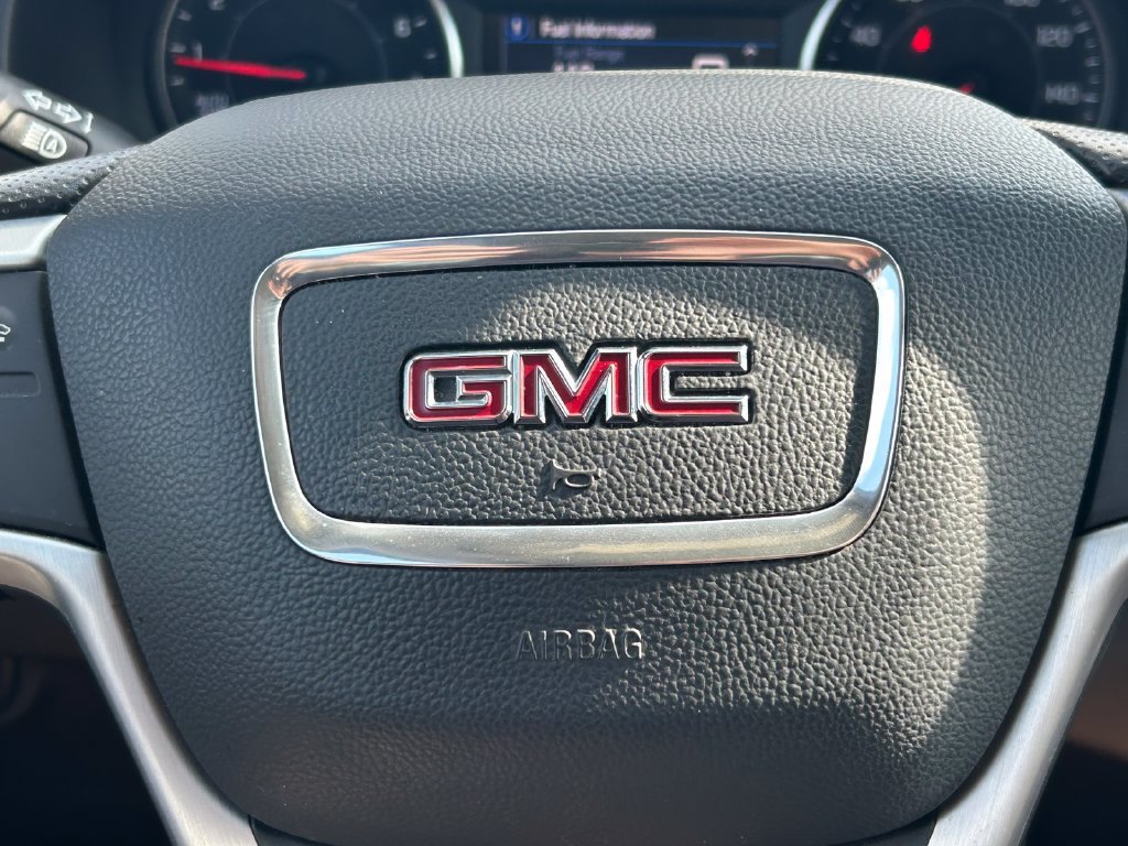 Used 2024 GMC Terrain SLE w/ Driver Convenience Package FWD image 34