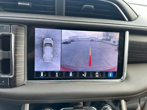 Used 2021 GMC Yukon Denali w/ Denali Premium Package RWD image 47