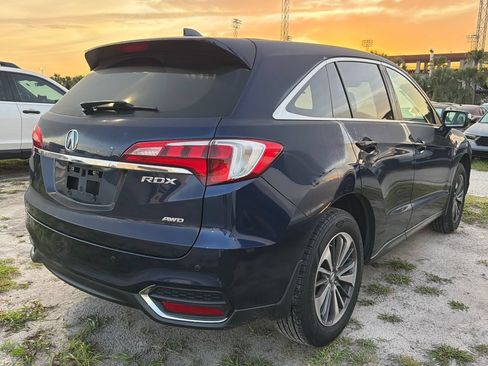 Used 2017 Acura RDX AWD w/ Advance Package image 9
