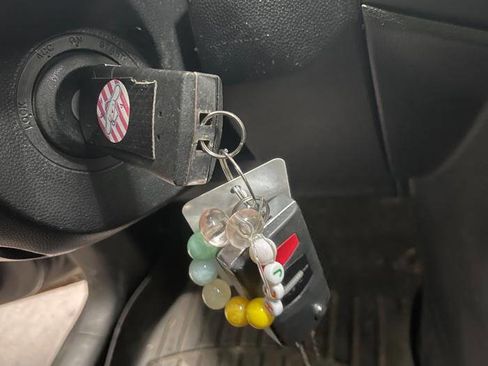 Used 2010 MAZDA MAZDA5 Grand Touring image 40