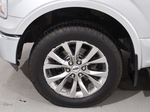 Used 2015 Ford F150 Lariat w/ Equipment Group 502A Luxury AWD/4WD image 24