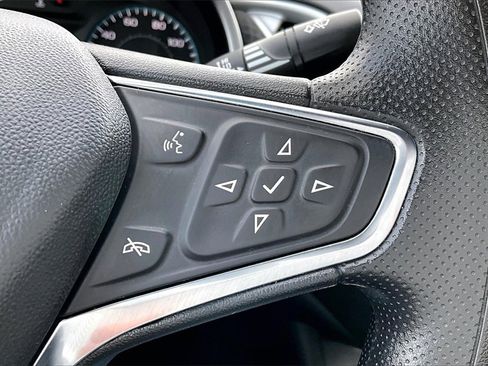 Used 2024 Chevrolet Malibu LT image 16