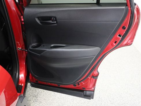 Certified 2022 Toyota Corolla Cross LE FWD image 31