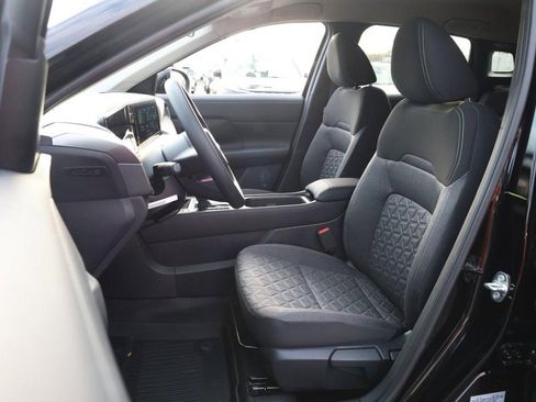 New 2026 Nissan Kicks SV w/ Cold Weather Package image 8