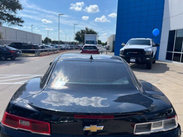 Used 2014 Chevrolet Camaro LS RWD image 5
