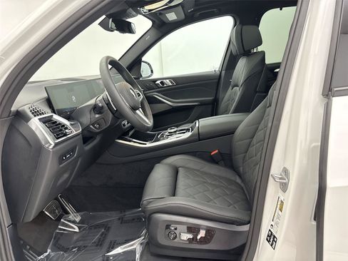 New 2026 BMW X5 xDrive40i w/ Executive Package AWD/4WD image 25