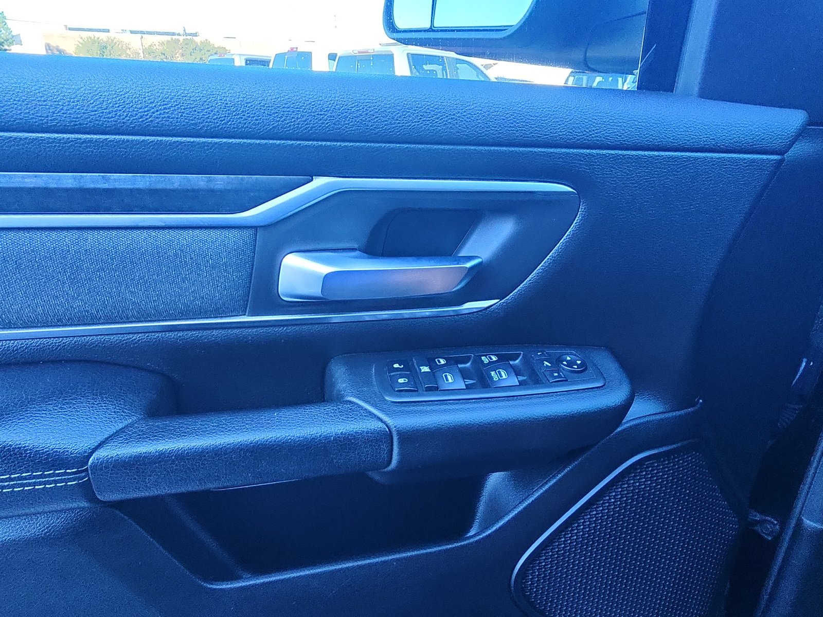Used 2019 RAM 1500 Big Horn AWD/4WD image 15