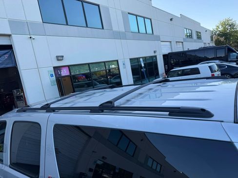Used 2013 Chevrolet Suburban LT AWD/4WD image 15