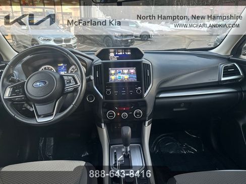 Used 2020 Subaru Forester Premium image 14