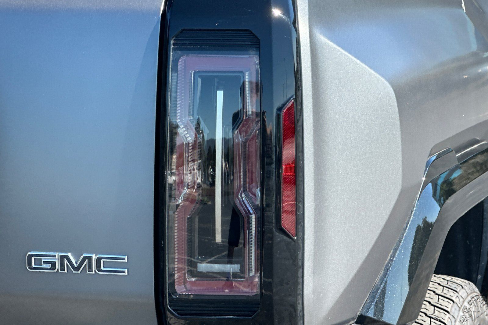 Used 2026 GMC Hummer EV 3X w/ Carbon Fiber Edition Package AWD/4WD image 48