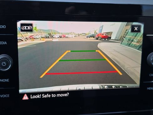 New 2025 Volkswagen Taos SEL image 19