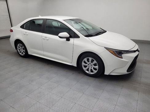 Used 2021 Toyota Corolla LE image 11