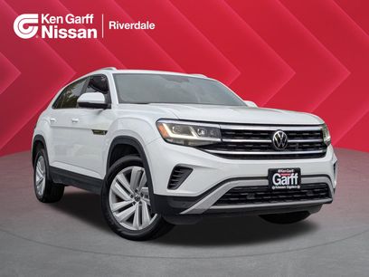 Used 2023 Volkswagen Atlas Cross Sport SE w/ Panoramic Sunroof Package