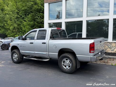 Used 2006 Dodge Ram 2500 Truck Laramie AWD/4WD image 2