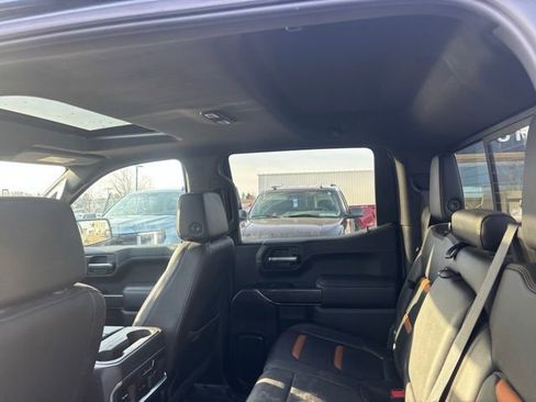 Used 2020 GMC Sierra 1500 AT4 w/ AT4 Premium Package image 10