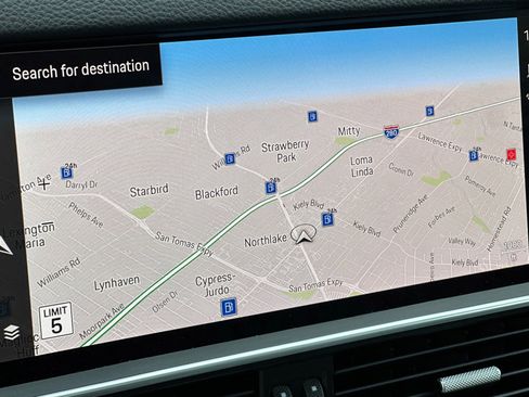 Used 2023 Porsche Cayenne Platinum Edition image 21