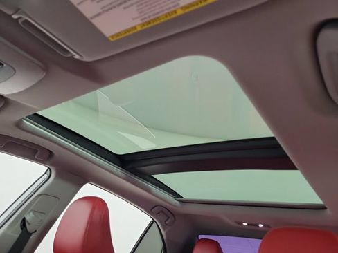 Used 2020 Toyota Camry XSE FWD image 21