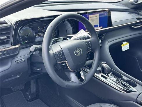 New 2026 Toyota Crown Signia AWD/4WD image 3