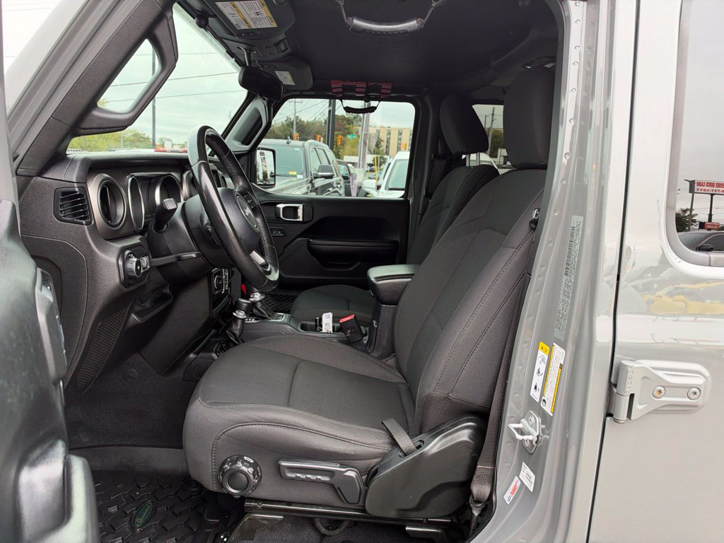 Used 2020 Jeep Wrangler Unlimited Sport S AWD/4WD image 11