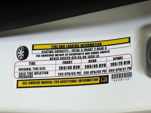 Used 2023 Maserati Levante GT image 35