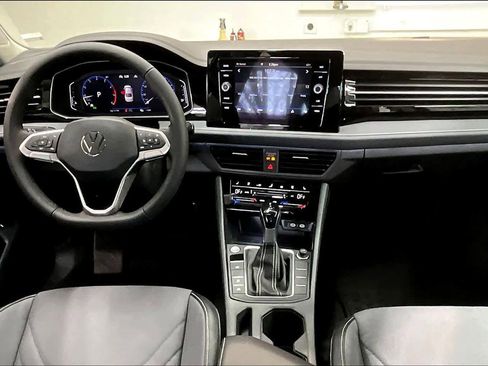 New 2026 Volkswagen Jetta SEL image 7