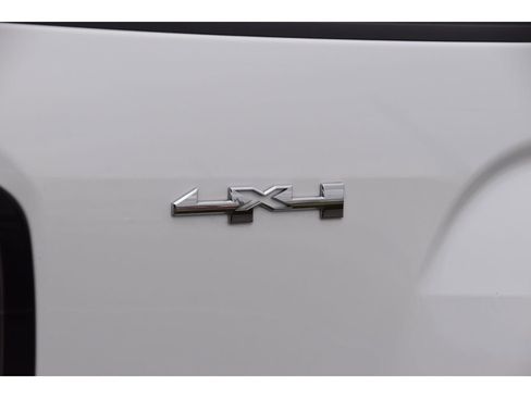 Used 2019 GMC Canyon SLE w/ SLE Convenience Package image 25