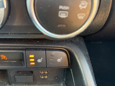 Used 2019 MAZDA MX-5 Miata RF Grand Touring image 38