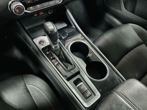 Used 2024 Nissan Altima 2.5 SV w/ SV Premium Package image 36