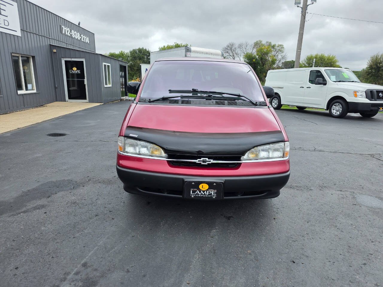 Used 1995 Chevrolet Lumina APV FWD image 4