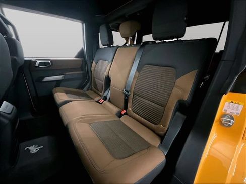 Used 2021 Ford Bronco Outer Banks w/ Sasquatch Package AWD/4WD image 25