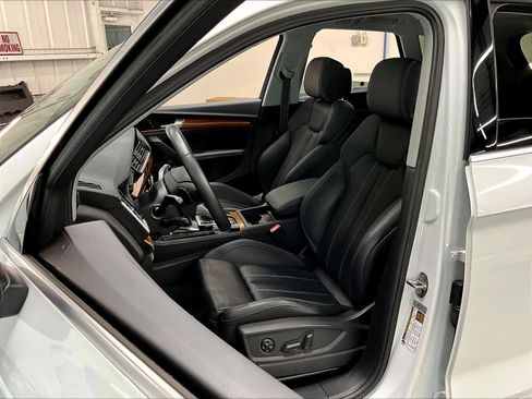 Used 2023 Audi Q5 2.0T Premium Plus w/ Premium Plus Package AWD/4WD image 28