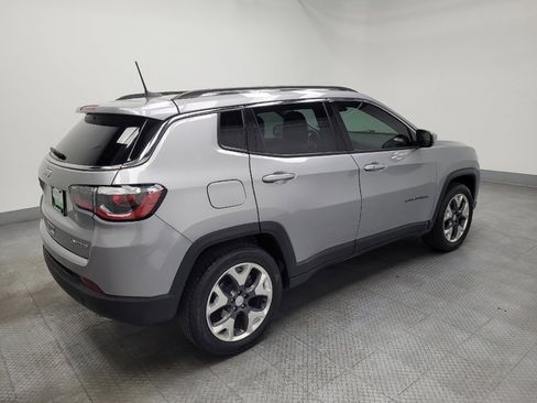 Used 2018 Jeep Compass Limited w/ Navigation Group image 10