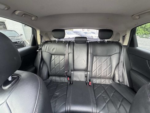 Used 2010 INFINITI FX35 AWD w/ Premium Pkg image 22