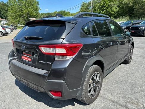 Used 2018 Subaru Crosstrek 2.0i Premium AWD/4WD image 8