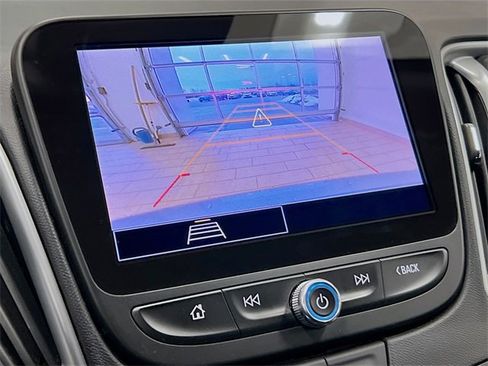 Used 2024 Chevrolet Malibu LT image 10