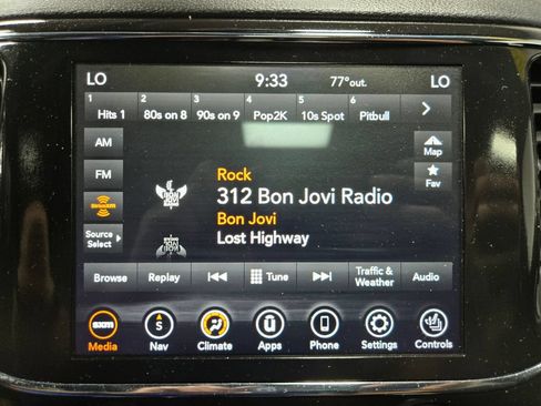 Used 2022 Jeep Grand Cherokee Limited AWD/4WD image 26