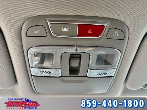 Used 2025 Kia Telluride S AWD/4WD image 28
