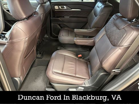 New 2026 Ford Explorer Platinum w/ LUX Leather Package AWD/4WD image 12