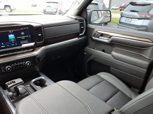 Certified 2023 Chevrolet Silverado 1500 RST AWD/4WD image 7