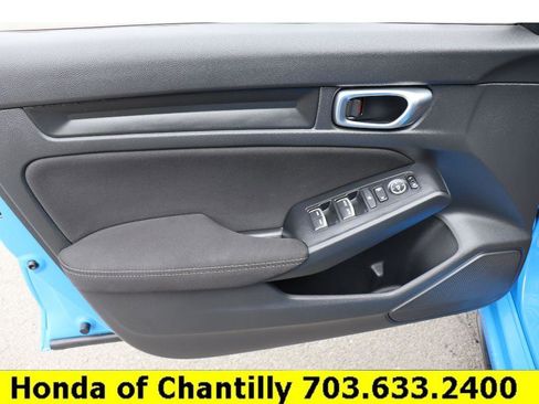 Used 2023 Honda Civic Sport image 21