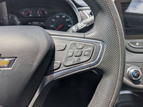 Used 2025 Chevrolet Malibu LT FWD image 21