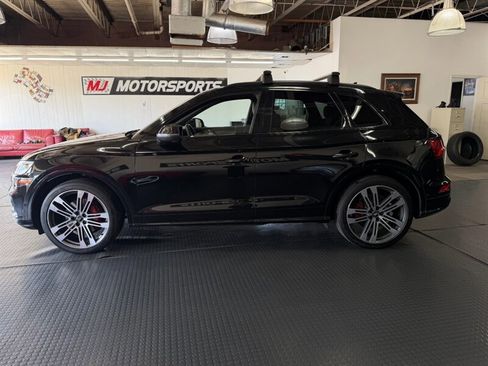 Used 2019 Audi SQ5 Prestige w/ Prestige Package image 6