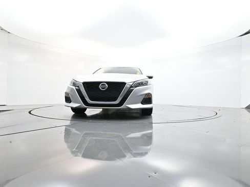 Used 2022 Nissan Altima 2.5 SV image 26