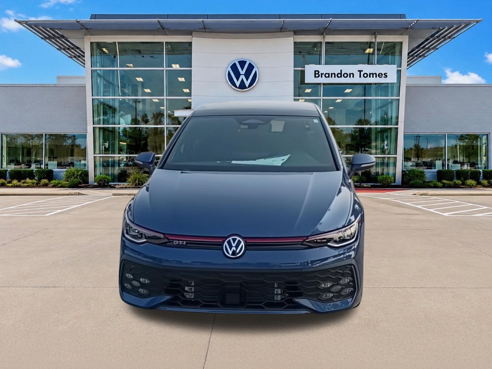 New 2026 Volkswagen GTI SE FWD image 3