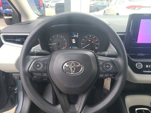 Used 2024 Toyota Corolla LE image 19