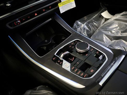 New 2026 BMW X5 xDrive50e w/ Climate Comfort Package image 26