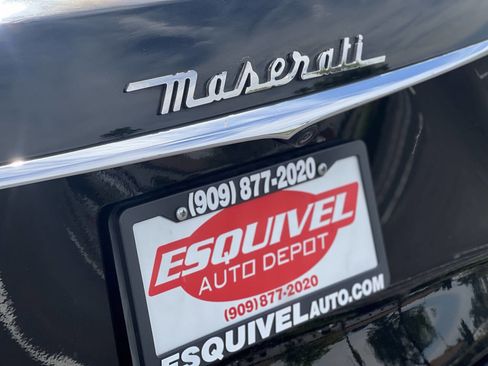 Used 2019 Maserati Levante image 4