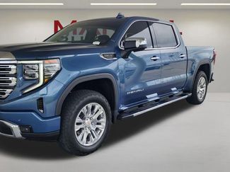 Used 2024 GMC Sierra 1500 Denali w/ Technology Package AWD/4WD video 1